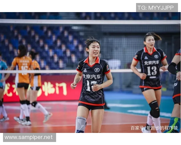 杭州排球队在城市联赛中的实力展现与未来发展潜力分析 杭州排球队在城市联赛中的实力展现与未来发展潜力分析