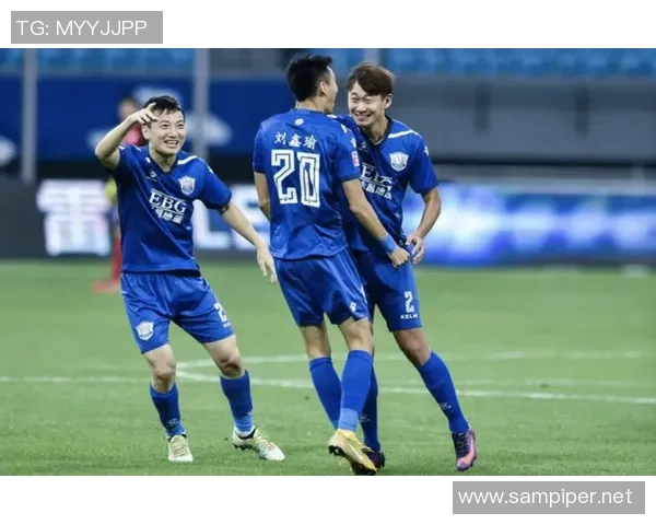 西安足球队在大师赛积分榜中以89分稳居第一名,领跑全场 西安足球队在大师赛积分榜中以89分稳居第一名,领跑全场