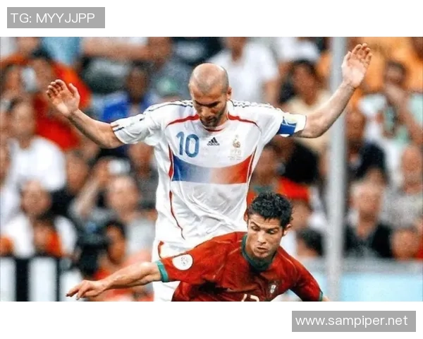 足球明星的精彩瞬间与他们专属的音乐旋律完美融合的故事 足球明星的精彩瞬间与他们专属的音乐旋律完美融合的故事